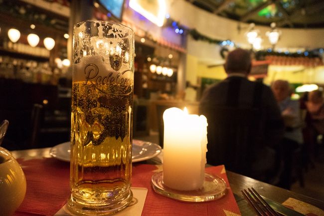 Dresden 1900というお店でビール。ピルスナータイプ。<br />