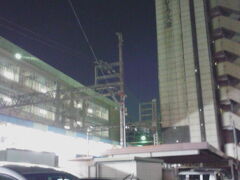 浜大津駅から階段を降りるとすぐ目の前≪ホテルブルーレーク≫