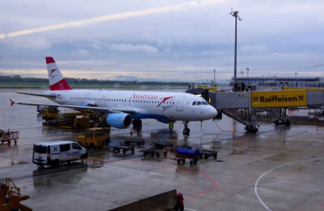 1616　ほぼ定刻にVIE　Schwechat空港着