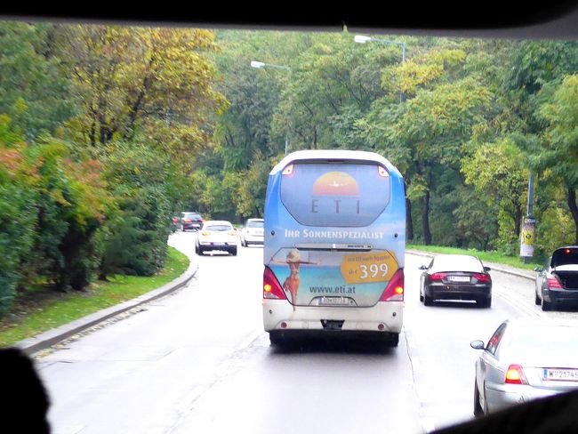 まっすぐ227号線に入る．ドナウ運河をまわっていく
