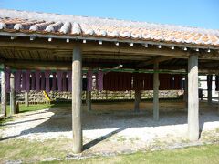 ＜みんさー工芸館＞
石垣島の観光開始です。