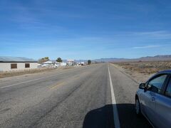 少し時間的に余裕があるので、アリゾナ州のルート６６を少し走りました。

街を抜ければ、いきなり何もない道…北海道よりスケールが大きい。