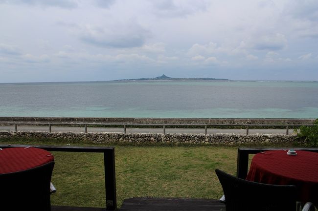 お天気が良かったら素敵な眺めなんだけど。