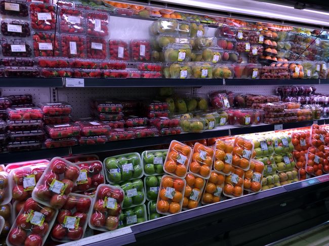 エル・コルテ・イングレスというスペイン資本のデパートです。<br />（前日ポルトで行こうと思ってしまってたのもエル・コルテ・イングレスだった）