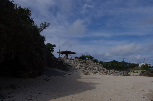 屋根があるところが休憩所