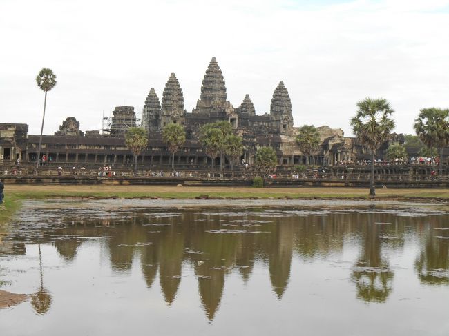 やっぱりカンボジアは暑かった その２ いよいよアンコールワットへ シェムリアップ カンボジア の旅行記 ブログ By Angieさん フォートラベル