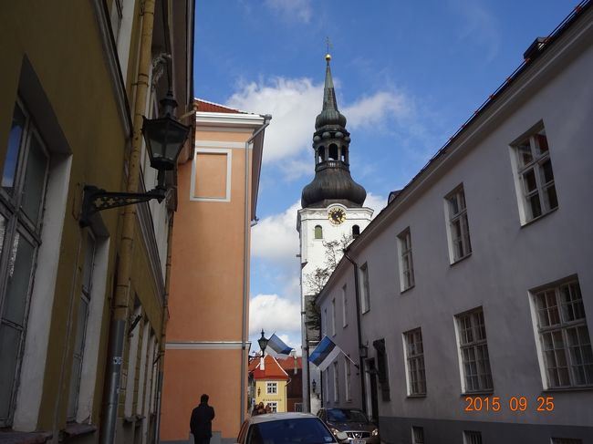 塔のある建物が「大聖堂」です。