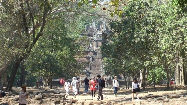 11:10　ピミアナカスが見える。<br />↓徒歩