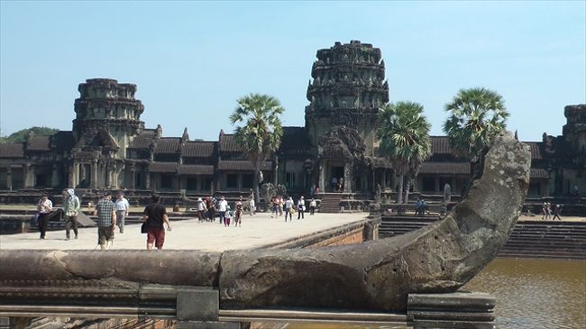 アンコール・ワット<br />　　西参道