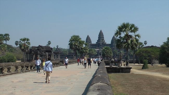 アンコール・ワット<br />　　　西参道