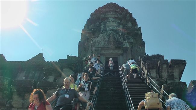 アンコール・ワット<br />　　中央祠堂