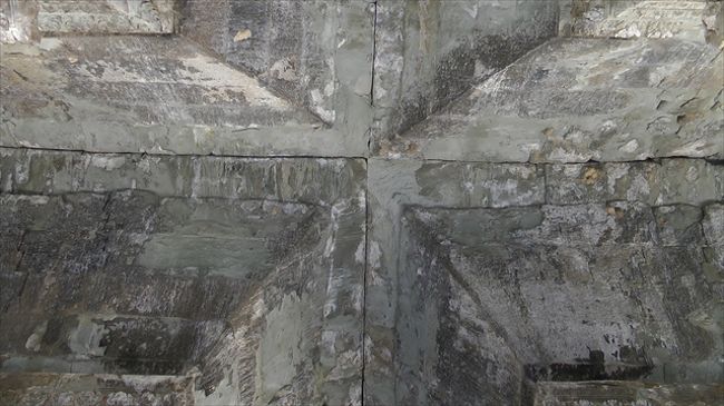 アンコール・ワット<br />　　十字回廊