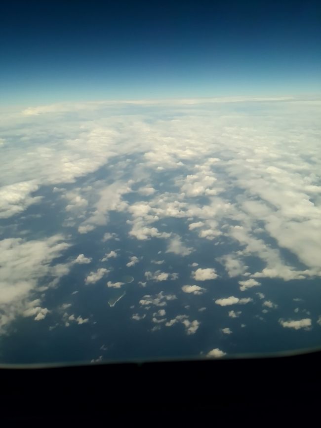 今回の修行の成果です（マイル省略）。<br />①HND-OKA旅割45+当日アップグレード<br />2460PP 25590円（PP単価10.40）<br />②OKA-NRT 1968PP<br />③NRT-KUL 2503PP<br />④KUL-SIN <br />⑤SIN-NRT 2484PP<br />⑥HND-ISH 2448PP<br />②～⑥9403PP 59460円（PP単価6.32）<br />⑦ISH-HNDプレミア28<br />3460PP 30390円（PP単価8.78）<br />合計15323PP 115440円（PP単価7.53）<br />結構しんどかったですが、まあそこそこいい単価で修行出来たと思います。<br />実は2月後半に次回の修行がもう決まっており、今回同様過酷な修行になりそうです。戻りましたらまたアップしたいと思います。