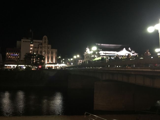 先斗町からみた南座