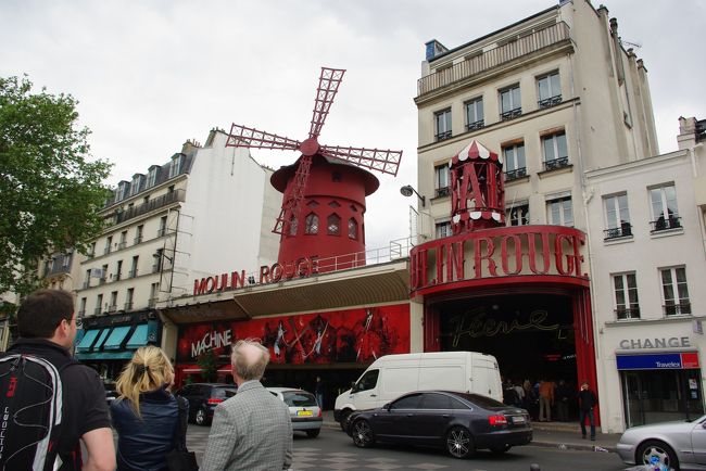 ムーランルージュにも行きました。
