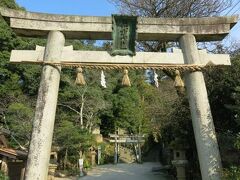 １５：３０　　玉作湯神社

願い石に叶い石を添えてパワーを注ぐというオリジナルのお守りが頂ける神社。