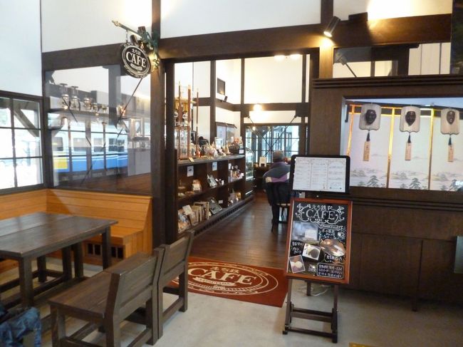 駅舎内には”えち鉄ＣＡＦＥ”もあり、ゆったりできそうです