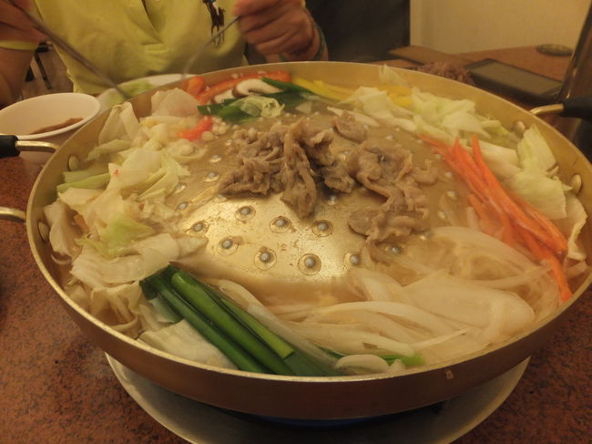 韓国料理「明洞一雙鶏」：鳳山 20130709<br /><br />銅板焼肉540元、まあまあ、ちょっと高い気がしました