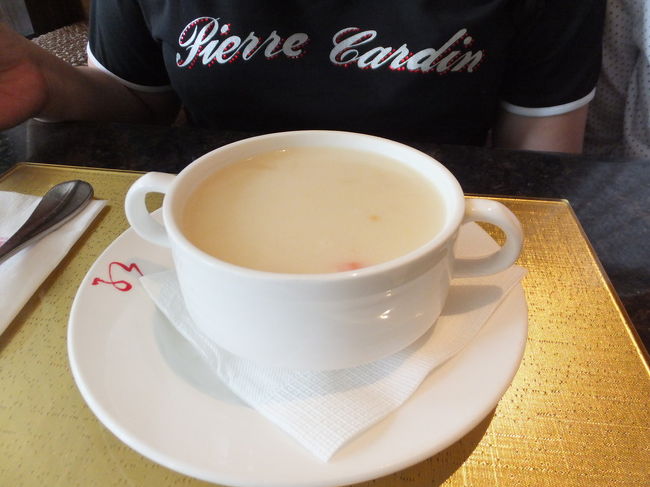 浪漫一生西餐：台北 20130718<br /><br />カプチーノ