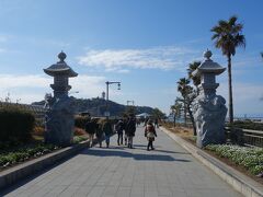 江ノ島弁天大橋を渡ります。