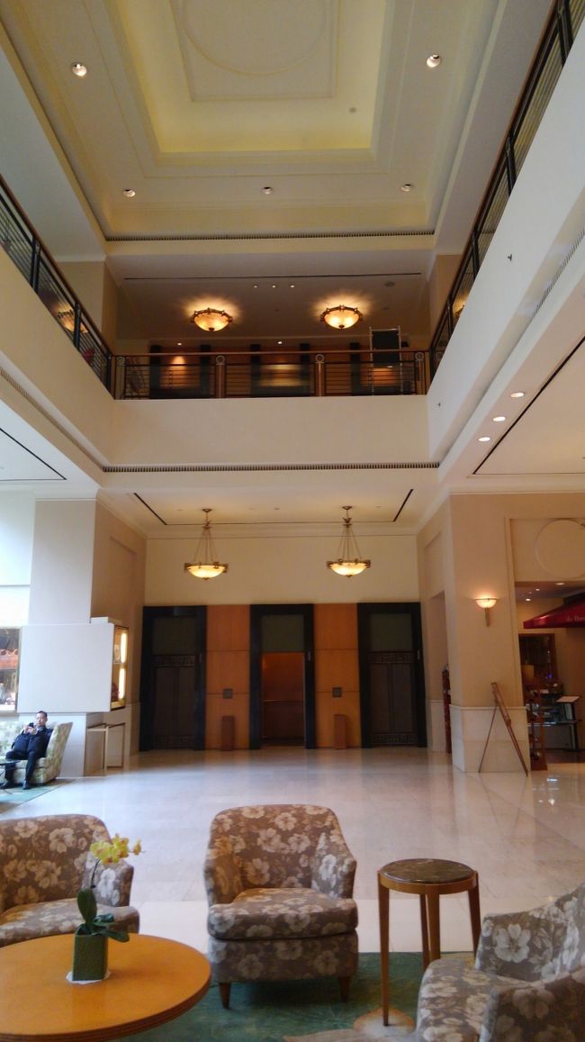 落ち着いたロビーです。