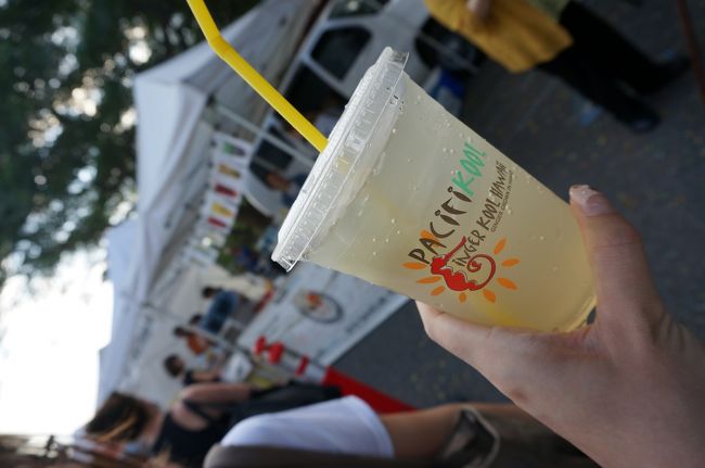 いろいろ試食。<br />パンがおいしかった。<br />ポップコーンとかもありました。<br />お土産にはちみつ購入。<br /><br />ジンジャーエールも紹介されてたので飲んでみた。