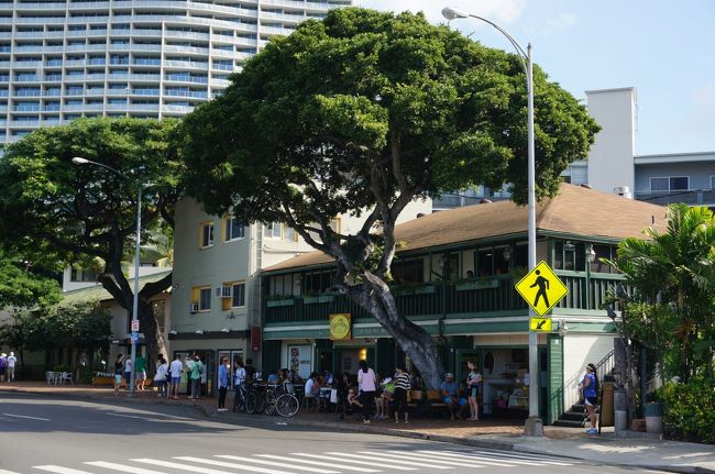 エッグスンシングス。<br /><br />日本で何度か行ったことあったけども、<br />やっぱり行っておかないとと思いましたが<br />並んでたので。