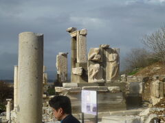 メミウスの碑