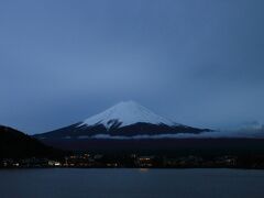 土砂降りの翌日の夜明け前、今日は綺麗に見えそうです