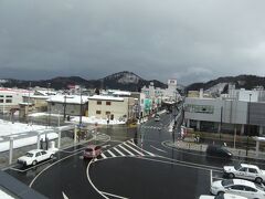 犬っこまつり楽しいなー、今日も夜までいちゃおうかなー、と後ろ髪ひかれたりもしましたが、次の地へむかうことにします。