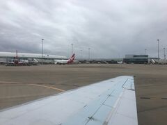 15:40ブリスベン空港到着。
これから、ゴールドコーストへ。

つづきは、

http://4travel.jp/travelogue/11106306