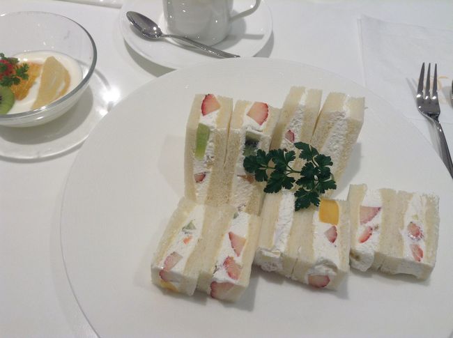 フルーツサンド