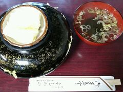 今日のブランチはこちら☆

東山温泉にあるよしのや食堂さん
前回の会津旅で気に行ったお店のひとつです。

前回はチャーシュー麺だったので今回はソースかつ丼（ヒレ）＠950yen を頂きました(´ω｀*
