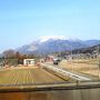 お気に入りの旅館・梅に包まれた北野天満宮・すぐ横には芸能人