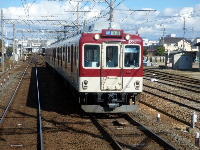 白塚行き近鉄２６００系普通電車とすれ違い