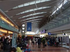 羽田空港第二旅客ターミナルビル２階全日空３番カウンターへ８時25分集合〜！！