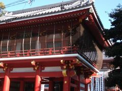 本日の最初の訪問先、大須観音です
正式には北野山真福寺寶生院
日本三大観音
東海三十六不動尊10番札所
尾張三十三観音1番札所
なごや七福神布袋霊場
名古屋二十一大師１番札所を兼ねる真言宗智山派別格本山です。
岐阜県羽島市大須に創建され、徳川家康によって現在地に移されました。
