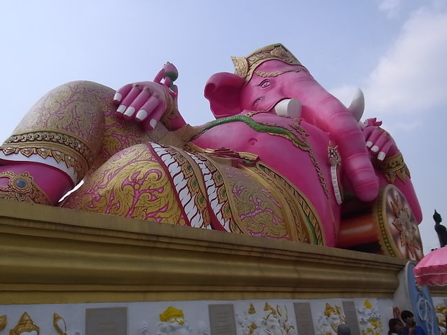 ピンクの象の神様に会いに弾丸タイへ ｓｆｃ修行 その他の観光地 タイ の旅行記 ブログ By Teaさん フォートラベル