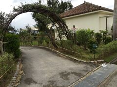 石垣3日目。最終日です・・・

寒くてあまりビーチへいってなかったのですが・・・
行ってみようとなったので、敷地内のフサキビーチへ。