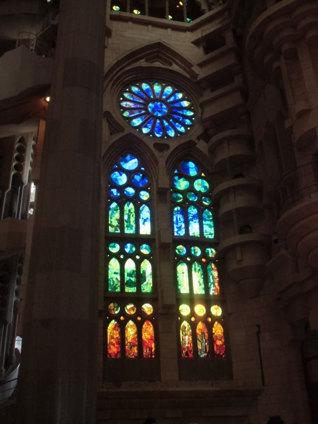 ステンドグラスが綺麗