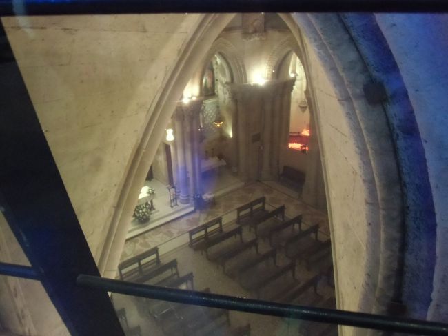 地下にある礼拝堂