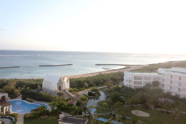 ＡＮＡインターコンチネンタル石垣リゾート<br /><br />タワーウィング6階〜8階　オーシャビュー・バルコニーからの眺望