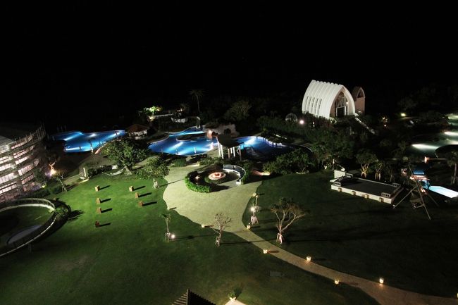 ＡＮＡインターコンチネンタル石垣リゾート<br /><br />タワーウィング6階〜8階　オーシャビュー・バルコニーから庭園