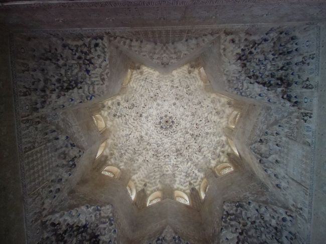 モカラべ様式の天井