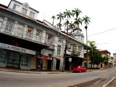 この建物です。１３１年前に建てられた建物。歴史的な建築物が多いようです。