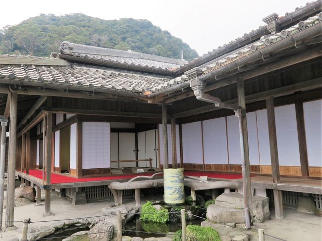 【磯庭園】陣笠 鹿児島 薩摩藩 島津氏 十字紋 プラスチック製 観光記念 名勝 仙巌園 - 鹿児島観光コンシェルジュ