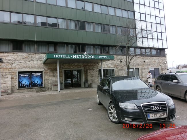 ホテルのエントランス。