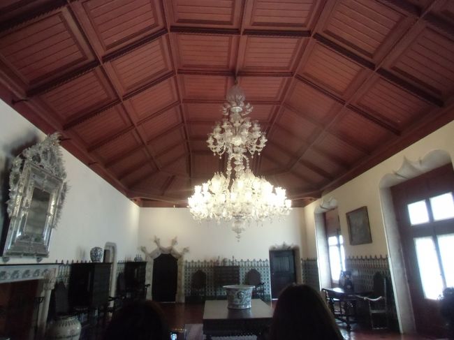 マヌエル1世の間、シャンデリアが素敵です