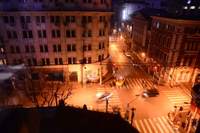 部屋からの眺め。<br /><br />屋台が出ていました。