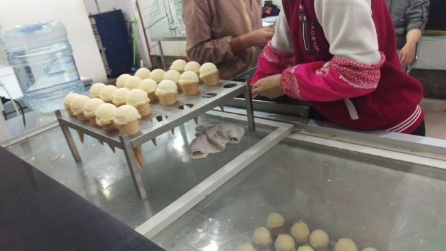 やっぱこれ！５０００ドンだったかな？<br /><br />ハノイのローカルデートコースでした！